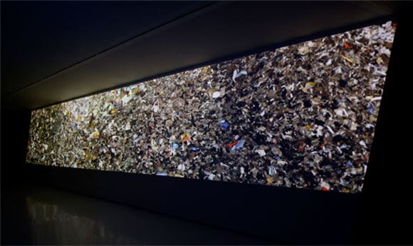 Video Installation Greets Visitors to Artist Exhibit at Museum of Moving Image